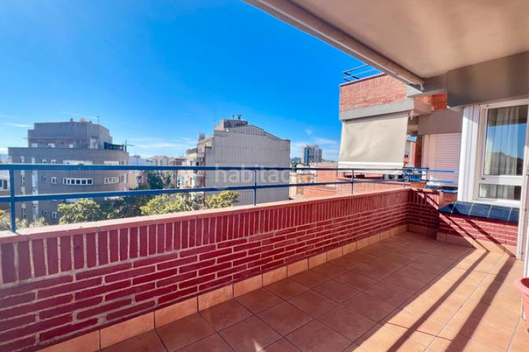 Piso impresionantes vistas en Vallparadís - Antic Poble de Sant Pere Terrassa