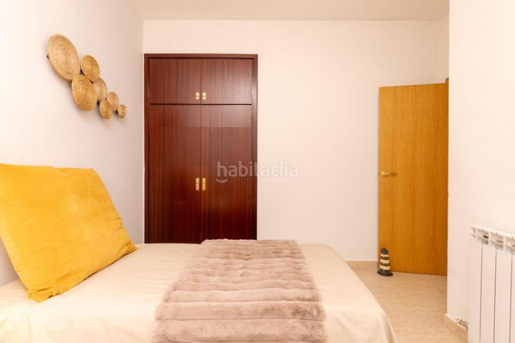 Planta baja en calle de galileu 341 jardí privat amb espai verd únic i amb pàrquing en Terrassa