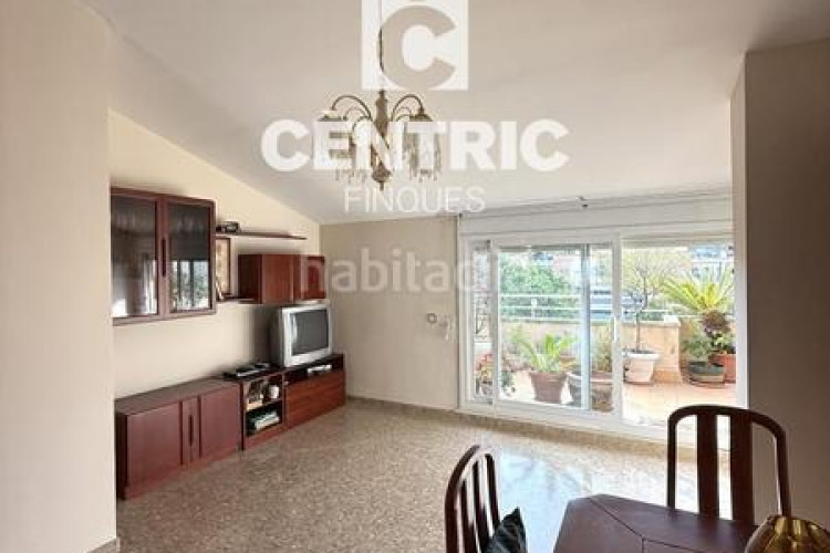 Dúplex ático dúplex en venta con 4 habitaciones estudio en Terrassa