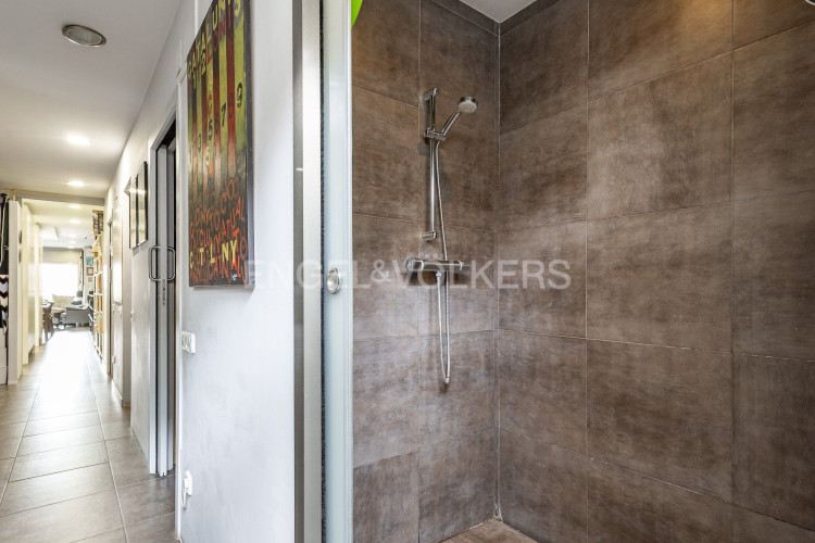 Vallparadu00EDs - Antic Poble de Sant Pere