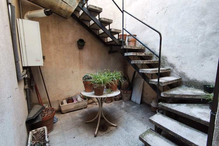 Carrer de Mossu00E8n Josep Moncau, La Cogullada