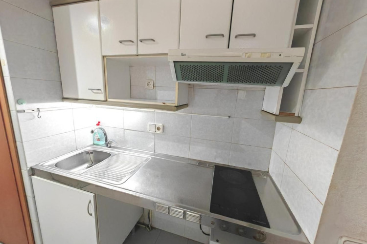 Carrer de Marinelu00B7lo Bosch, Cementiri Vell