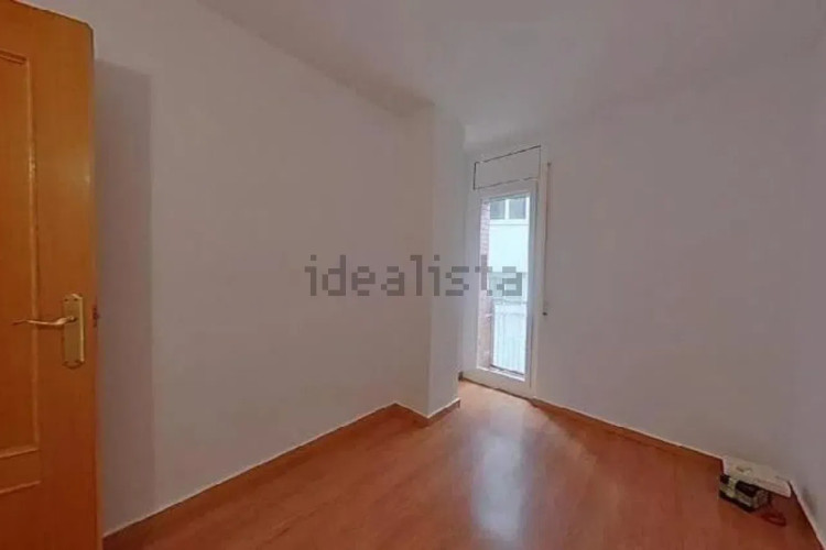 Piso en avenida del Vallès