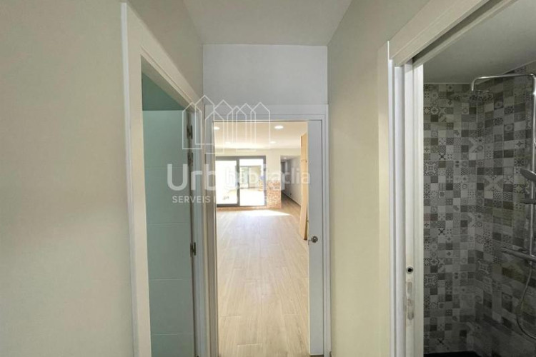 Piso  en venta en Ca n'Aurell Terrassa