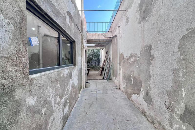 Casa junto a rambla de egara en Segle XX Terrassa