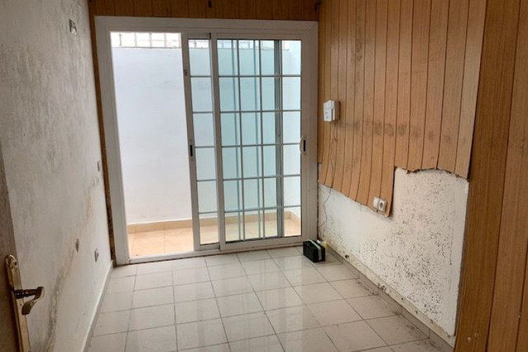Carrer de Mira-sol, La Maurina
