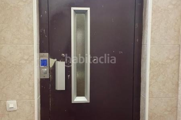 Piso pis 3 habitacions en Cementiri Vell Terrassa