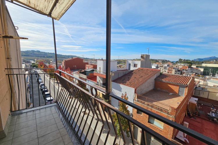 Carrer de Nu00FAria, La Maurina