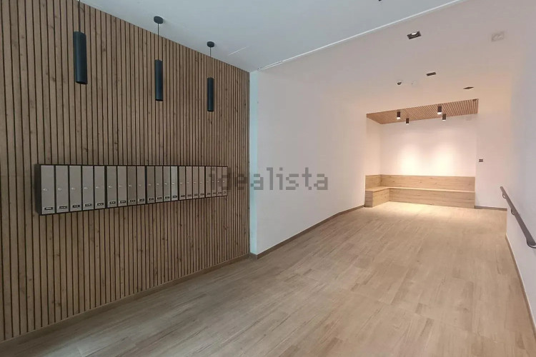 Piso en avenida de Josep Tarradellas