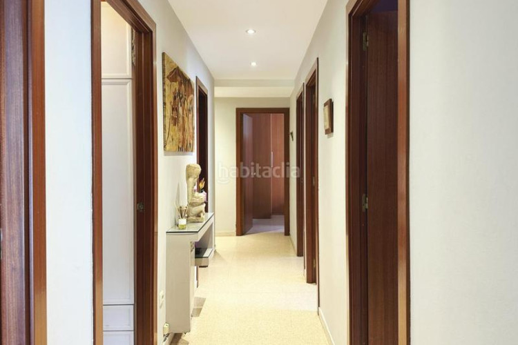 Piso pis espaios i molt lluminos amb parquing i traster a la gripia en Terrassa