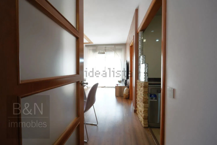 DÚPLEX EN EXCLUSIVA CON TERRAZA PRIVADA Y PLAZA DE GARAJE – UN HOGAR PARA VIVIRLO