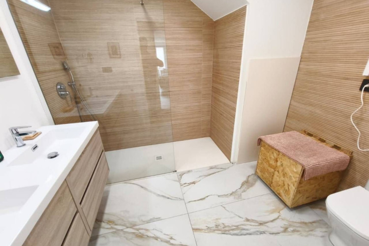 Major de Sant Pere, Vallparadu00EDs - Antic Poble de Sant Pere