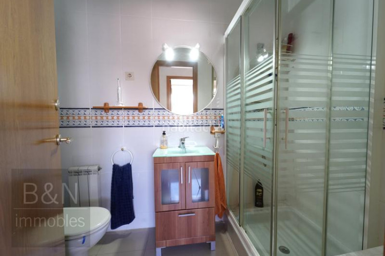 Dúplex espectacular terraza, garaje privado capacidad para 4 coches, vivienda amplia y luminosa! en Terrassa