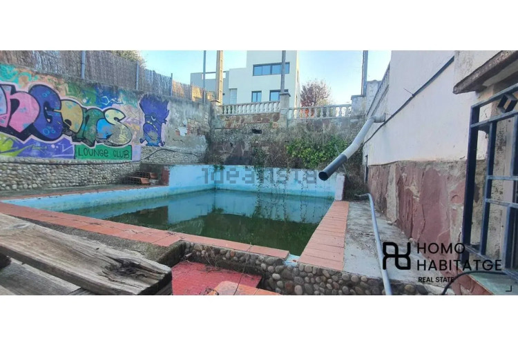 Chalet en calle de l'Oreneta