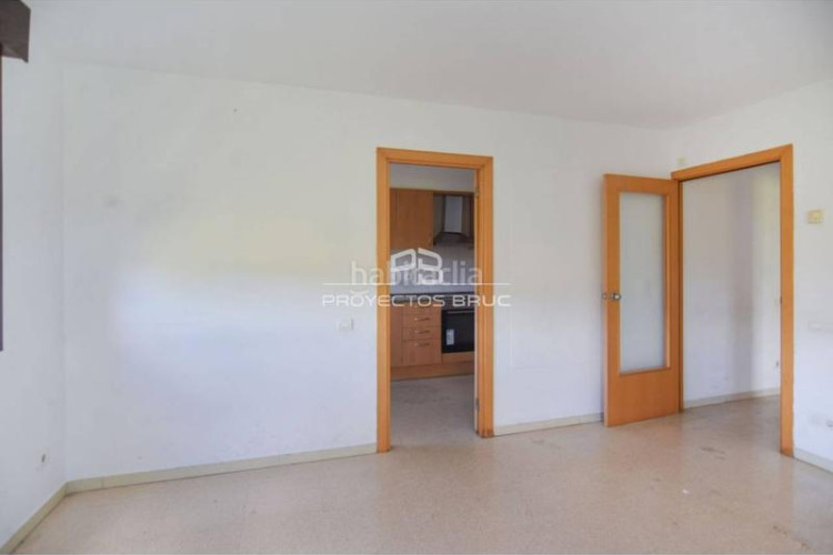 Piso  en venta en Can Roca Terrassa