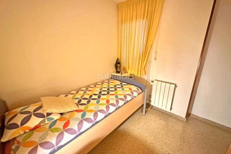 Piso  con 4 dormitorios y balcón en Sant Pere Nord Terrassa