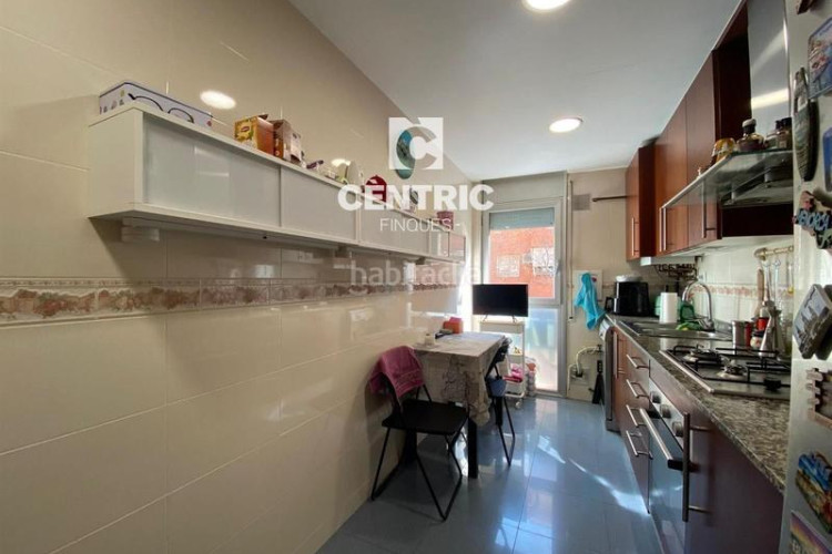 Piso  de 2 habitaciones para invertir en Segle XX Terrassa