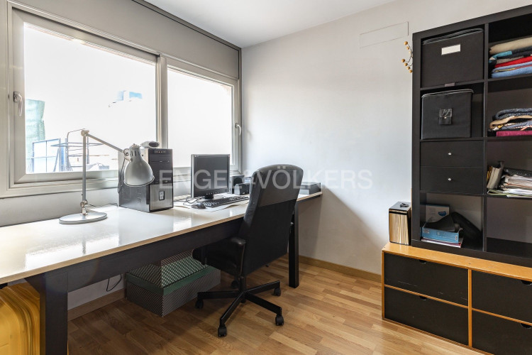 Vallparadu00EDs - Antic Poble de Sant Pere