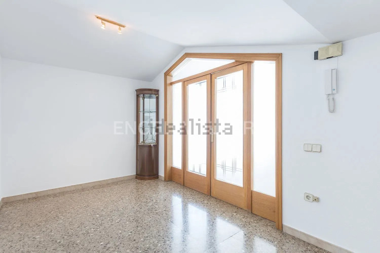 Dúplex en Barrio Centre