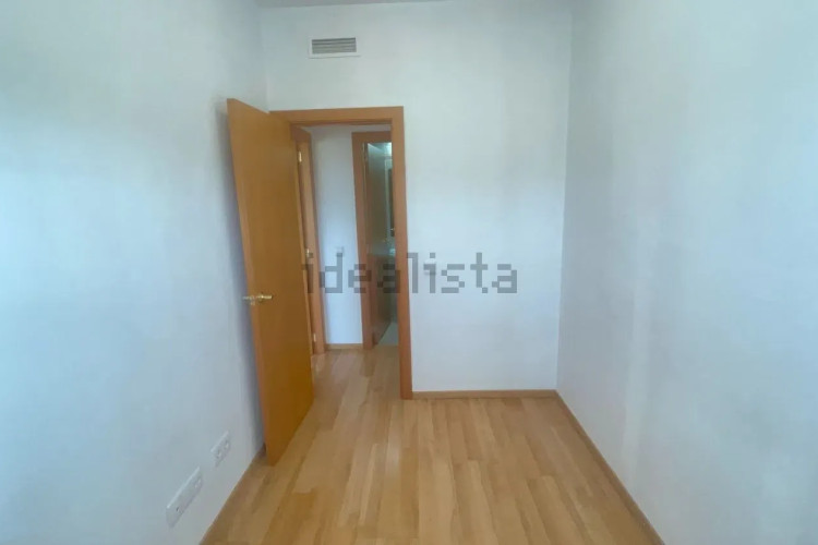 Piso en avenida de la Lacetània, 58