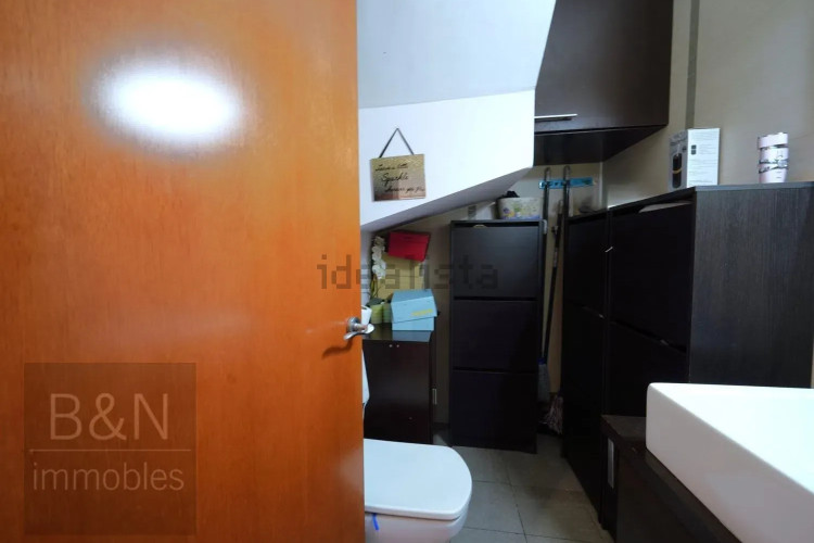 DÚPLEX EN EXCLUSIVA CON TERRAZA PRIVADA Y PLAZA DE GARAJE – UN HOGAR PARA VIVIRLO