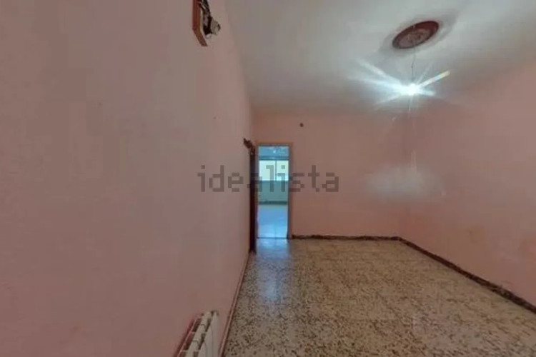 Bonito piso en Historiador Cardús