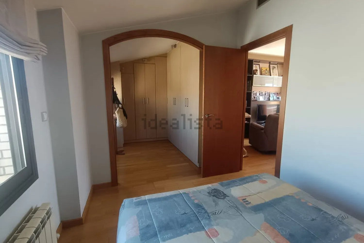 Dúplex en calle de Galileu