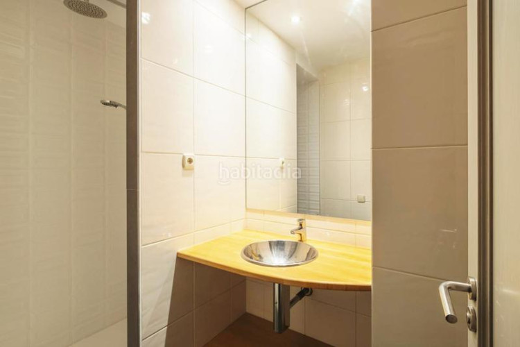 Piso 120 m2 acabat de reformar a tocar del parc de vallparadis en Terrassa