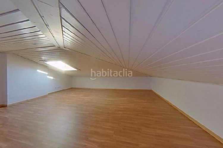 Casa ocupado amplia casa en Can Parellada en Can Parellada Terrassa