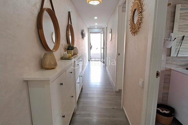 Piso zona de Ca n'Anglada. ático de 2habs + 1 lav. + 2 terrazas en Terrassa