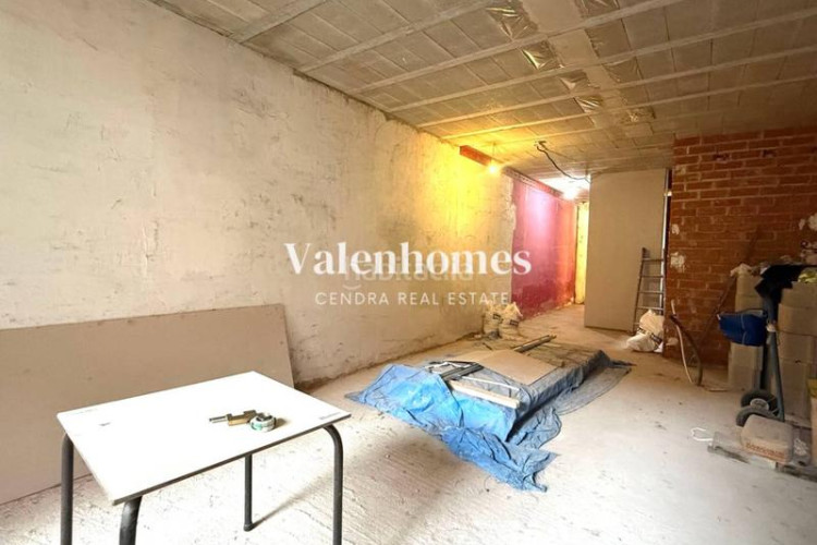 Casa justo al lado del impresionante parque de vallparadís, esta es tu oportunidad! en Terrassa