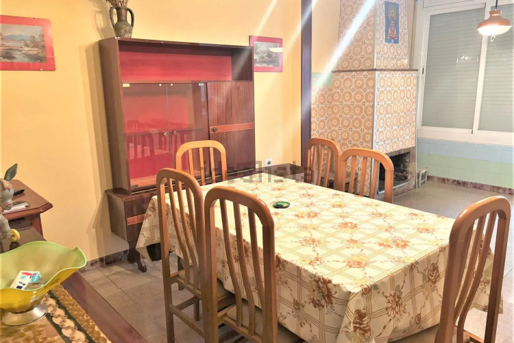 Chalet adosado en calle de Lleida