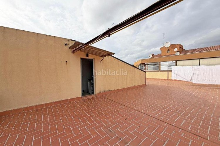 Ático fantástico ático en Can Palet a 5 minutos del parc vallparadís en Terrassa