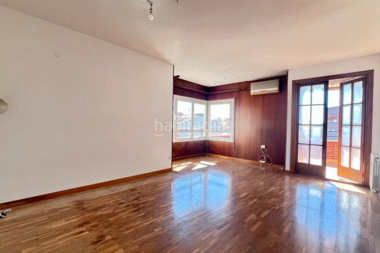 Piso impresionantes vistas en Vallparadís - Antic Poble de Sant Pere Terrassa