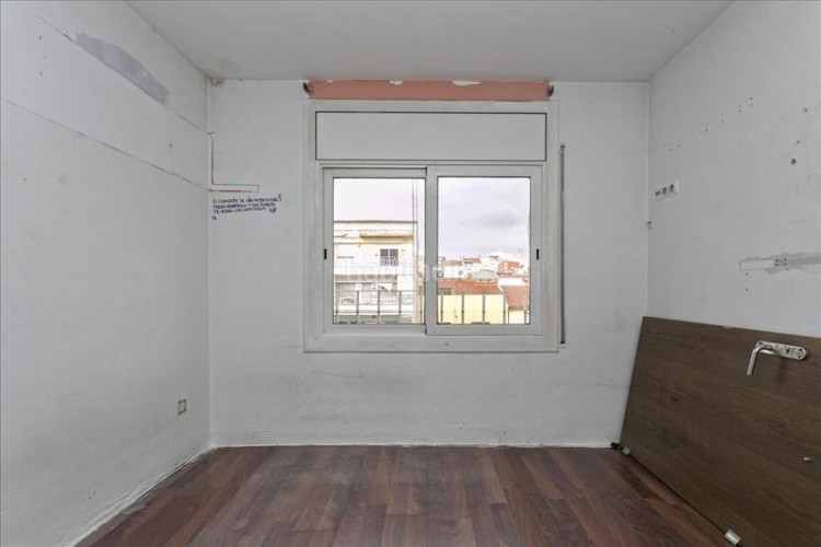 Piso  en calle eivissa en Egara Terrassa