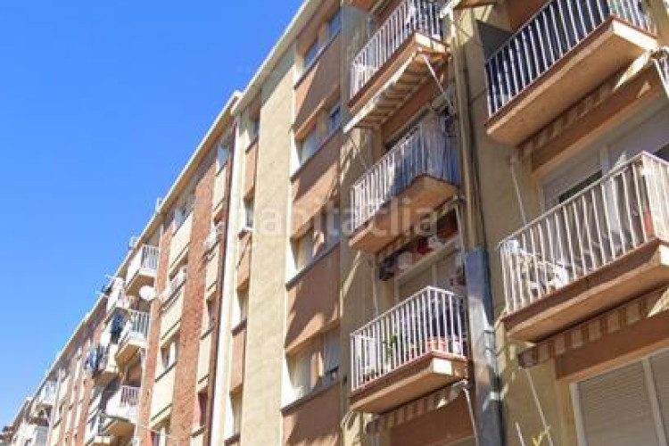 Piso  en venta en calle nuria, . en La Maurina Terrassa