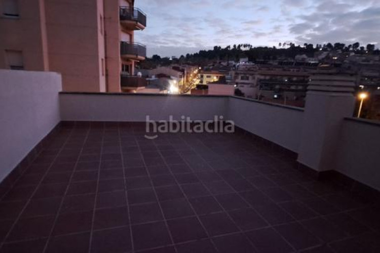 Casa adosada casa zona de La Cogullada en La Cogullada Terrassa