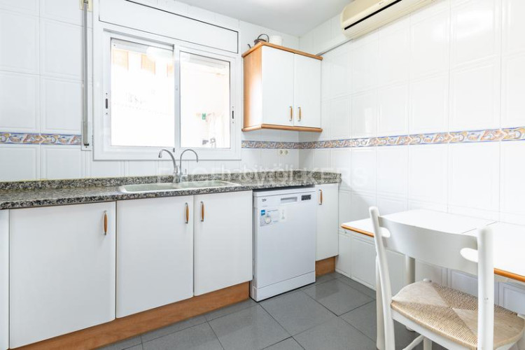 Apartamento piso del 2001 con trastero en Ca n'Aurell Terrassa