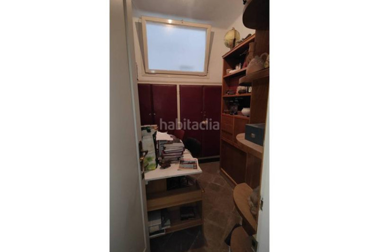 Casa adosada venta casa adosada a reformar con muchas posibilidades. en Terrassa