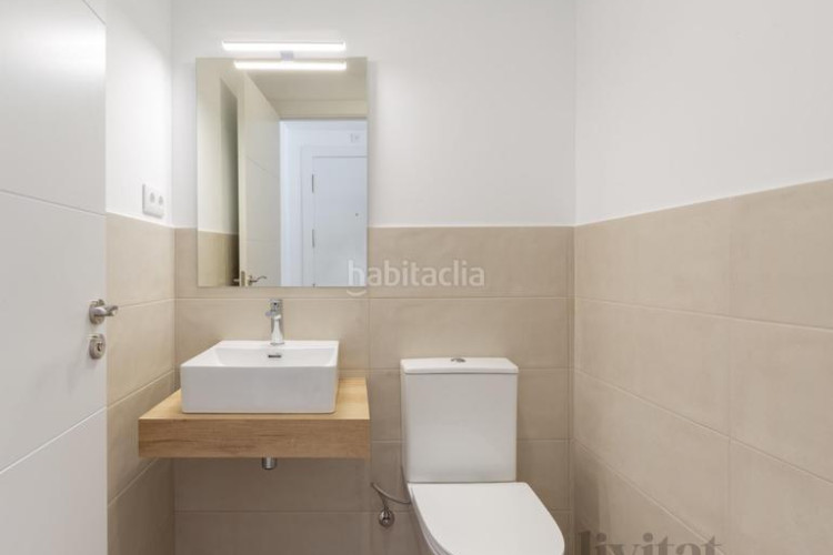 Dúplex en calle transversal 181 en San Pere Terrassa