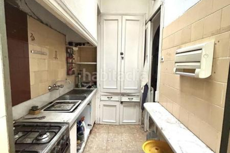 Casa hazte tu hogar! en Ca n'Aurell Terrassa