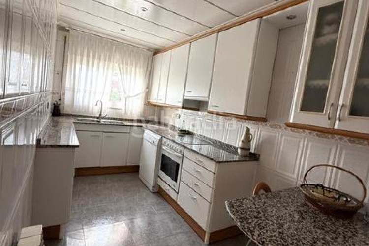 Dúplex atico-duplex de 4 habitaciones + estudio, 2 terrazas y parking en Terrassa