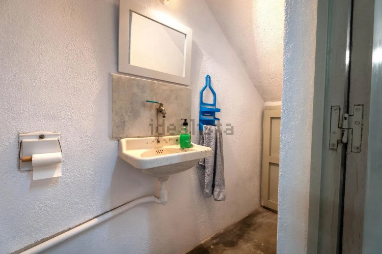 Chalet adosado en calle de Pau Claris