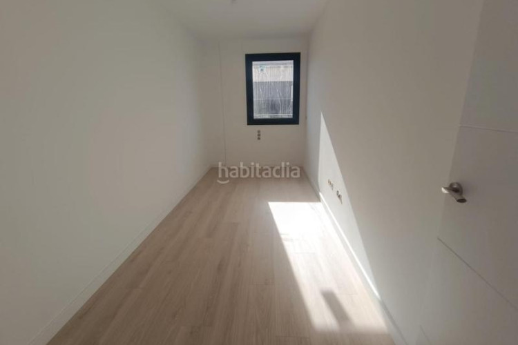 Dúplex en transversal 181 obra nova acabada dalta qualitat i eficiència a en Terrassa