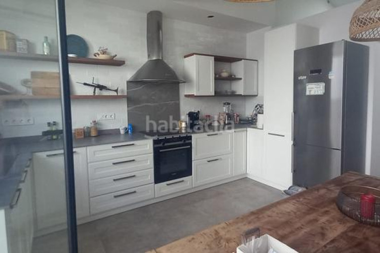 Casa adosada casa en venta , can aurell. a 5 minutos centre en Terrassa