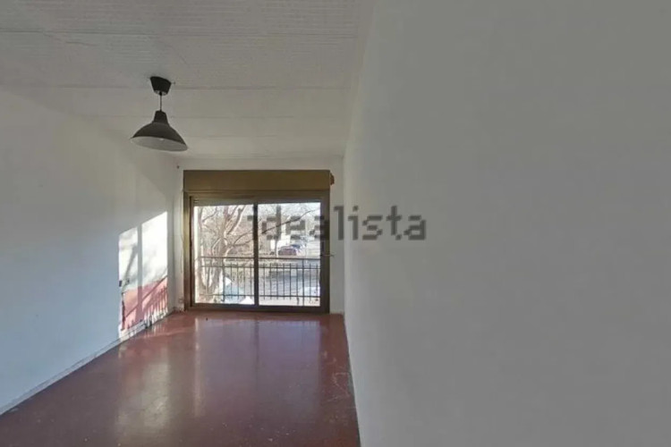 Piso en avenida de Santa Eulàlia