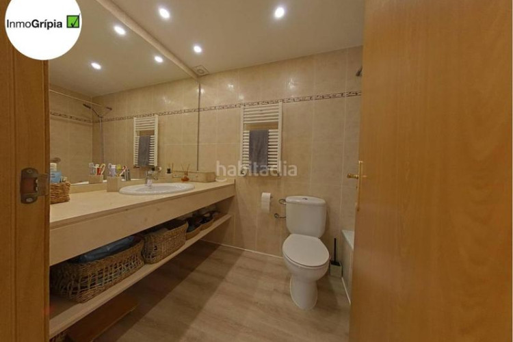 Piso  en venta en la gripia en Les Arenes - La Grípia - Can Montllor Terrassa