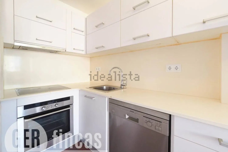 Piso en calle de Menéndez y Pelayo