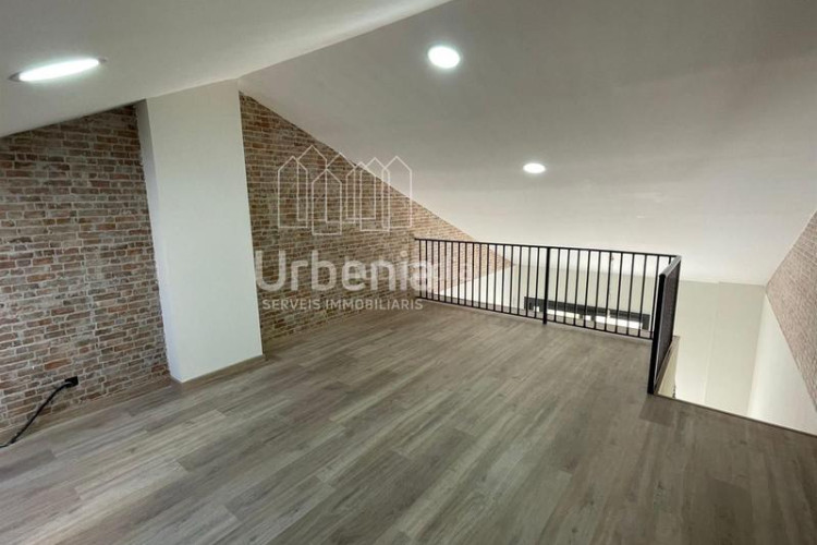 Dúplex  en venta en Ca n'Aurell Terrassa