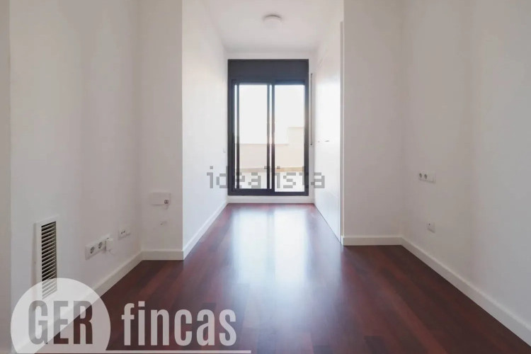 Piso en calle de Menéndez y Pelayo
